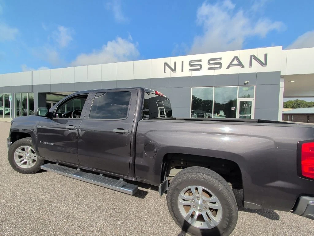 Used 2014 Gray Chevrolet LT image 8