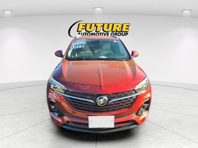 Used 2022 Red Buick Essence image 2