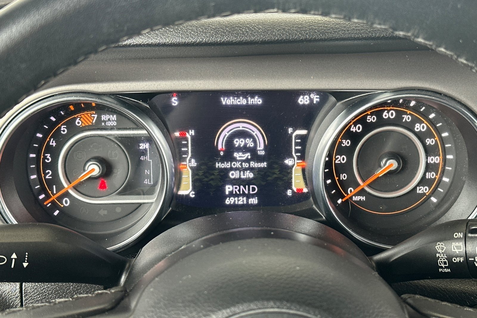 Used 2019 BLACK Jeep Sport image 23