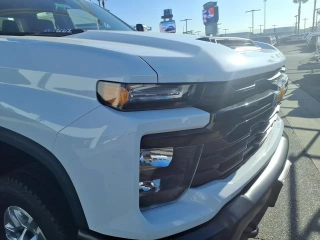 New 2026 Summit White Chevrolet WT image 2