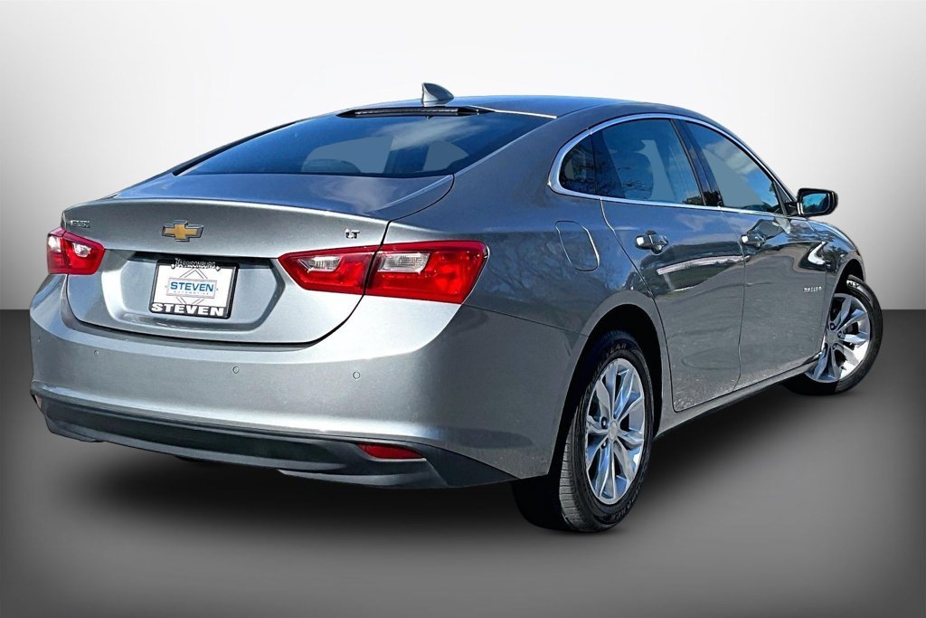 Used 2024 Gray Chevrolet LT image 6