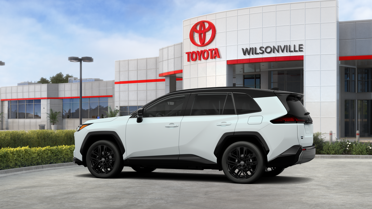 New 2026 Wind Chill Pearl with Midnight Black Metallic roof Toyota XSE image 5