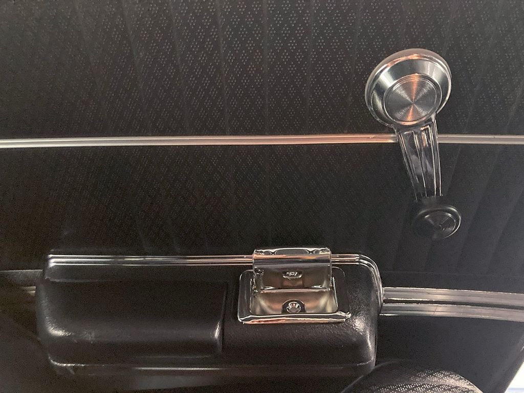 Used 1969  Oldsmobile  image 75