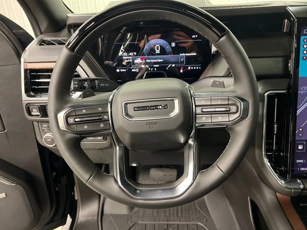 2026 GMC Yukon XL Denali - Photo 19