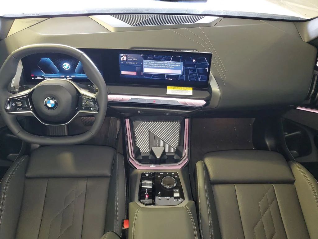 New 2026 Alpine White BMW 30 xDrive image 13