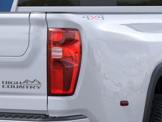 2026 Chevrolet Silverado 3500 HD High Country - Photo 11