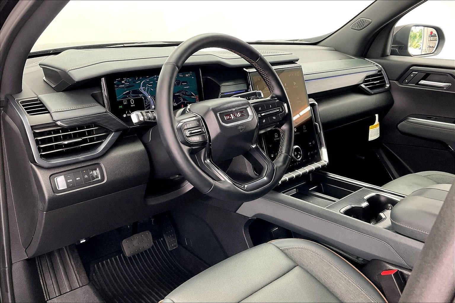 2026 GMC Acadia AT4 - Photo 14