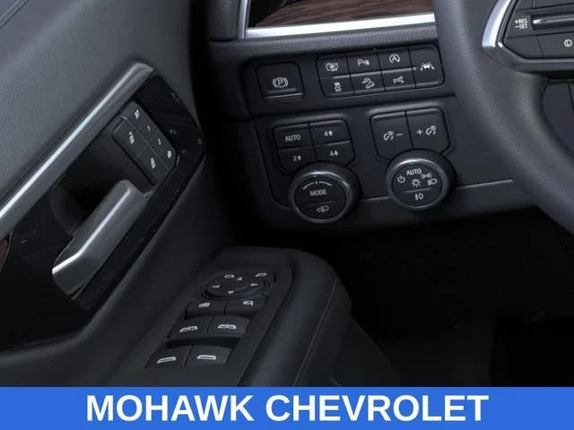 2026 Chevrolet Suburban Z71 - Photo 22