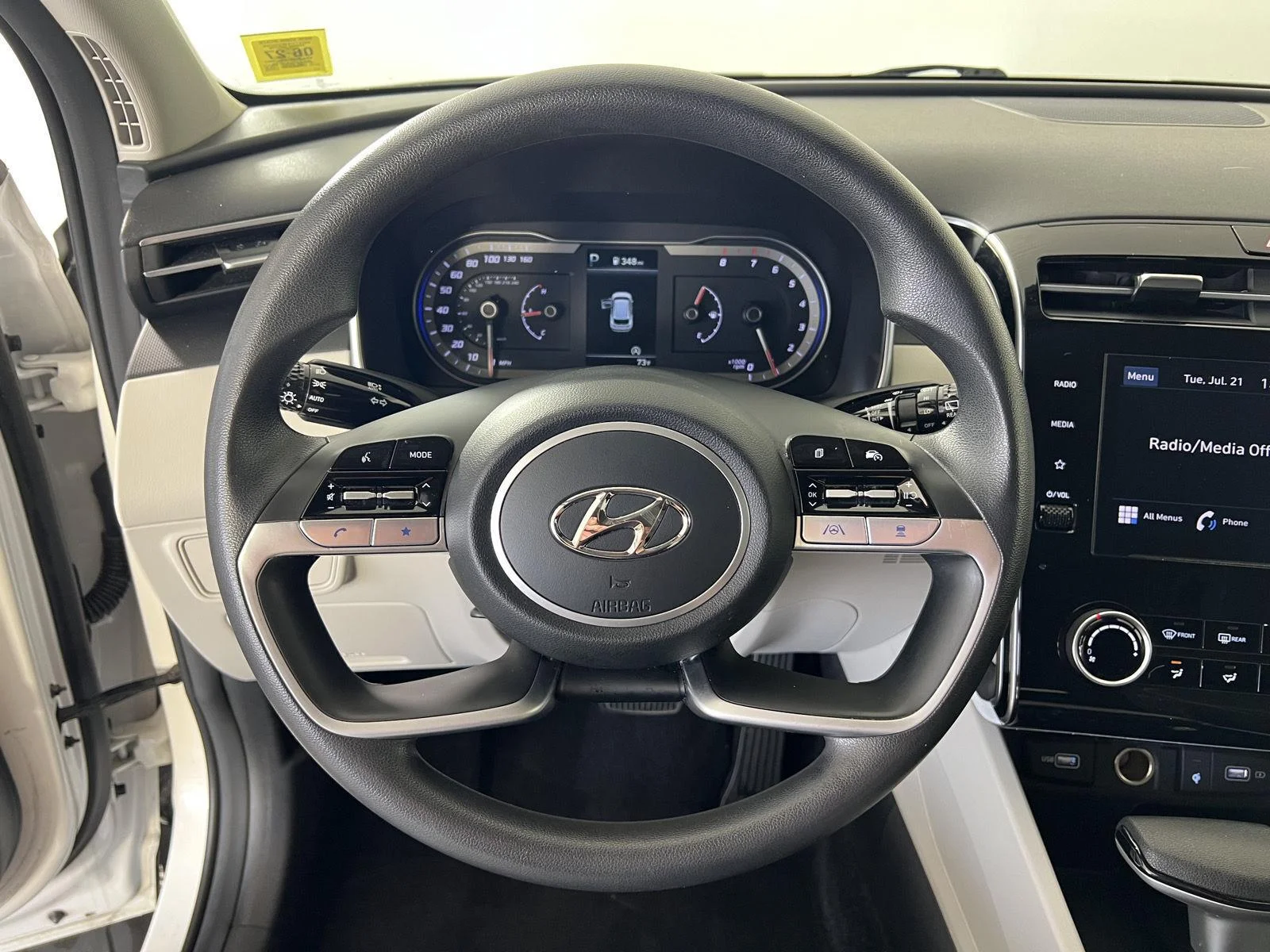 Used 2023 Wh Hyundai SEL image 9
