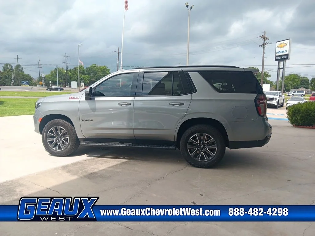Used 2024 Gray Chevrolet Z71 image 5