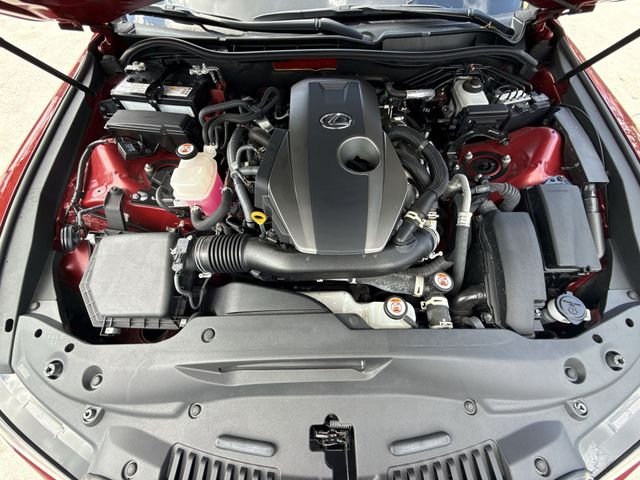 2024 Lexus IS 300 - Photo 27