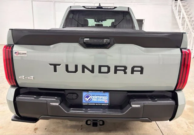 Used 2024  Toyota SR5 image 5