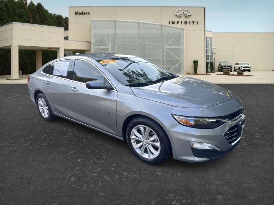 Used 2025 Sterling Gray Metallic Chevrolet LT image 3