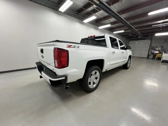 2018 Chevrolet Silverado 1500 LTZ - Photo 8