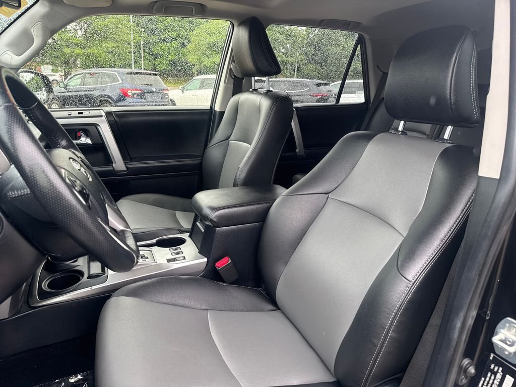 Used 2024 Black Toyota SR5 Premium image 15