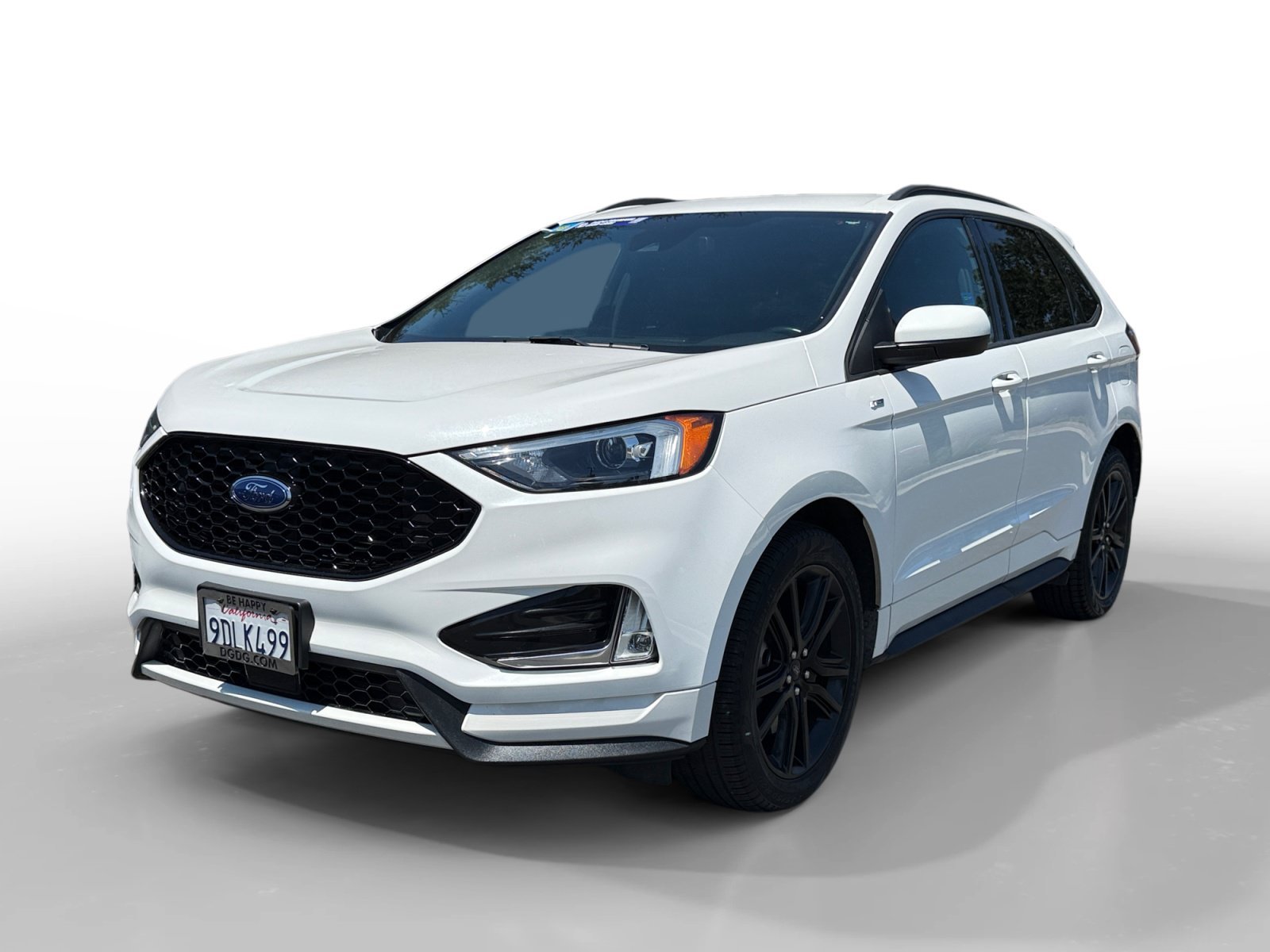 Used 2022 White Metallic Ford ST Line image 1