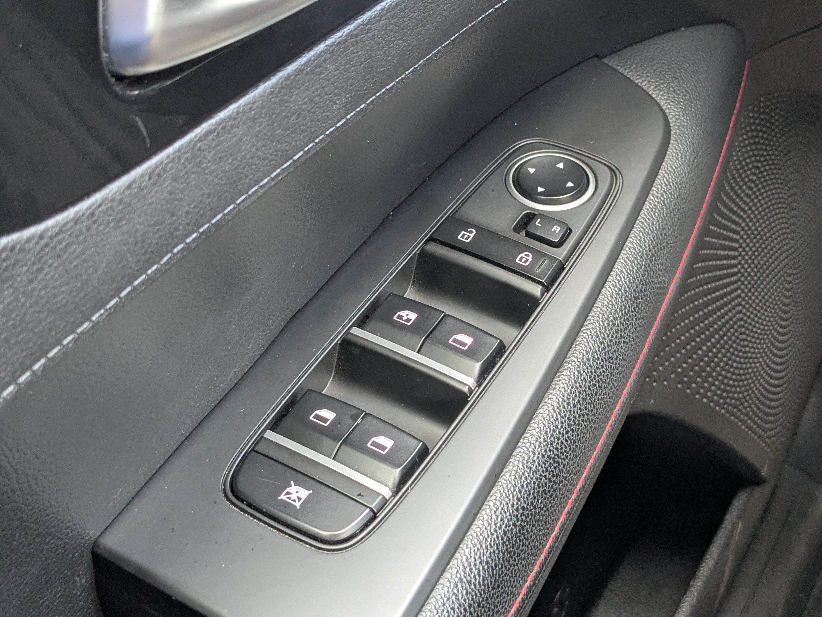 2023 Kia Forte GT - Photo 21