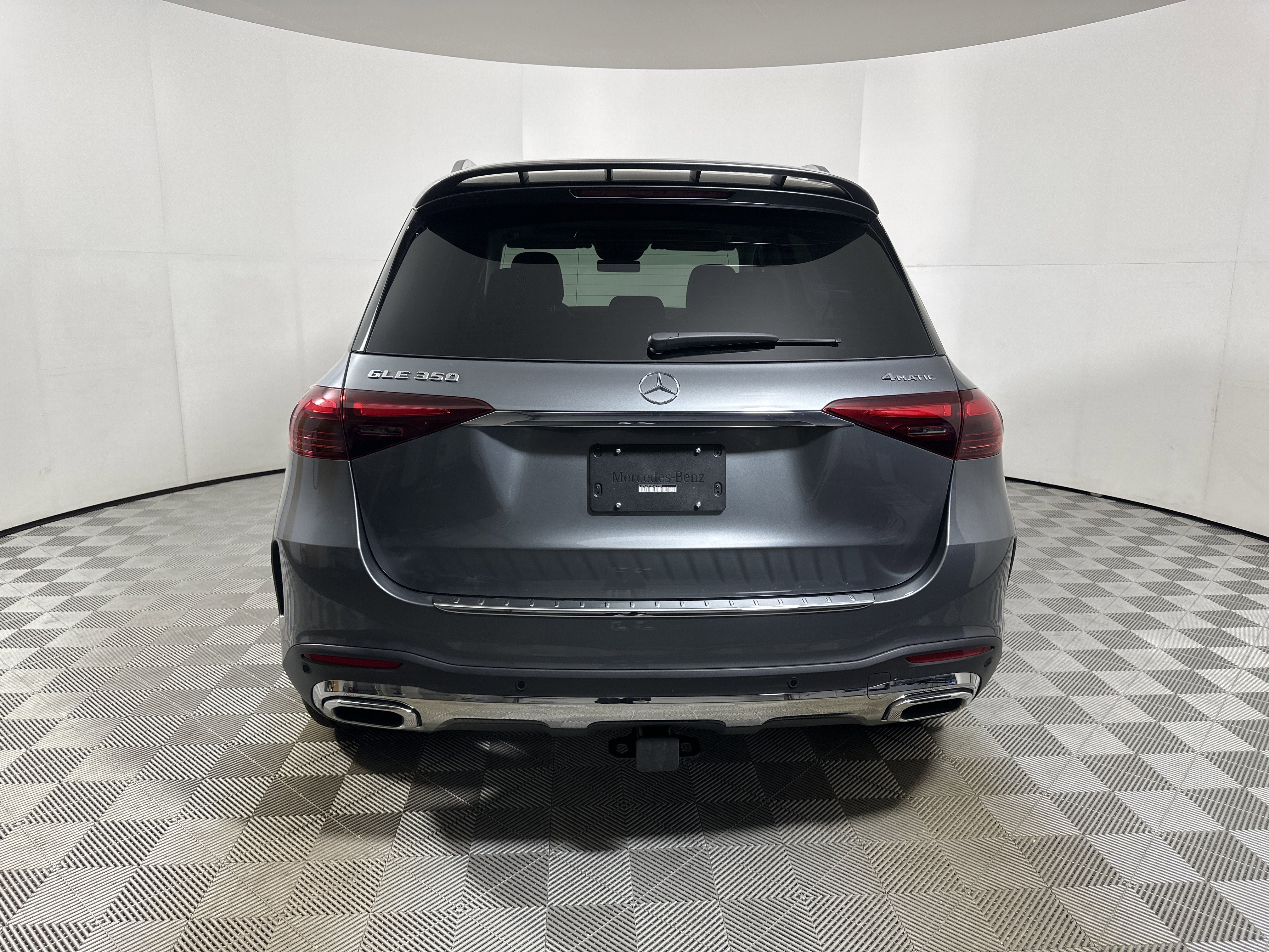 New 2026 Selenite Grey Metallic Mercedes-Benz GLE 350 image 33