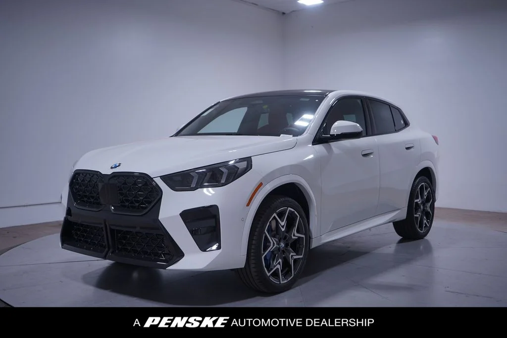 2025 BMW X2 xDrive28i's photo