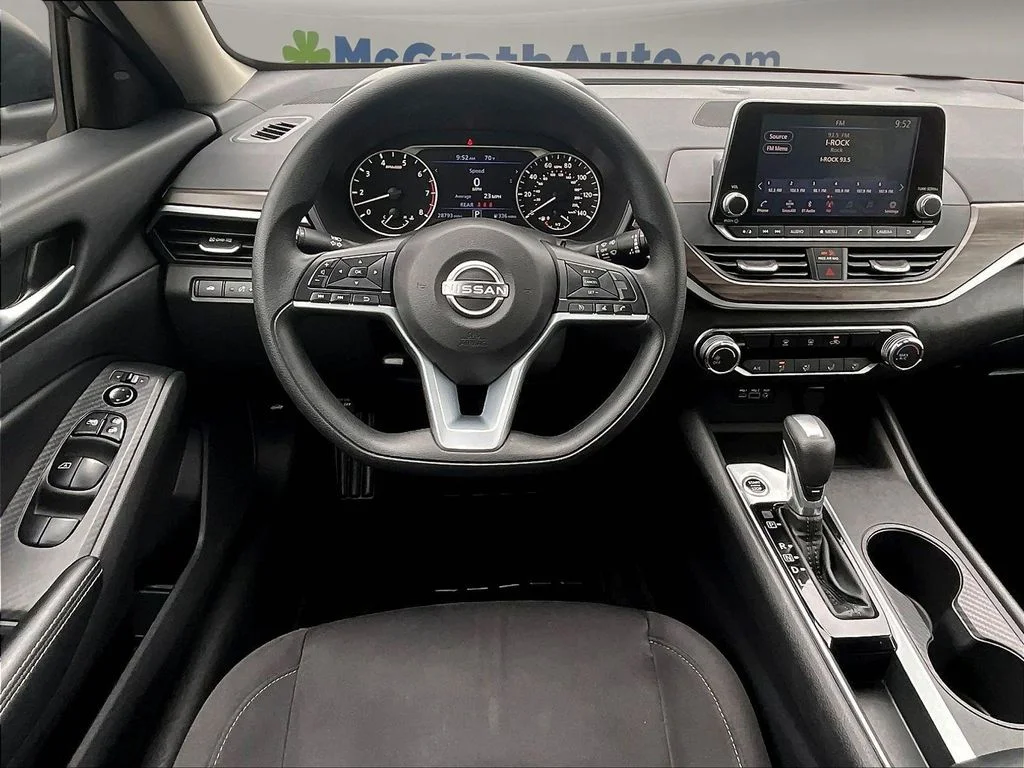Used 2025 Gray Nissan 2.5 SV image 11