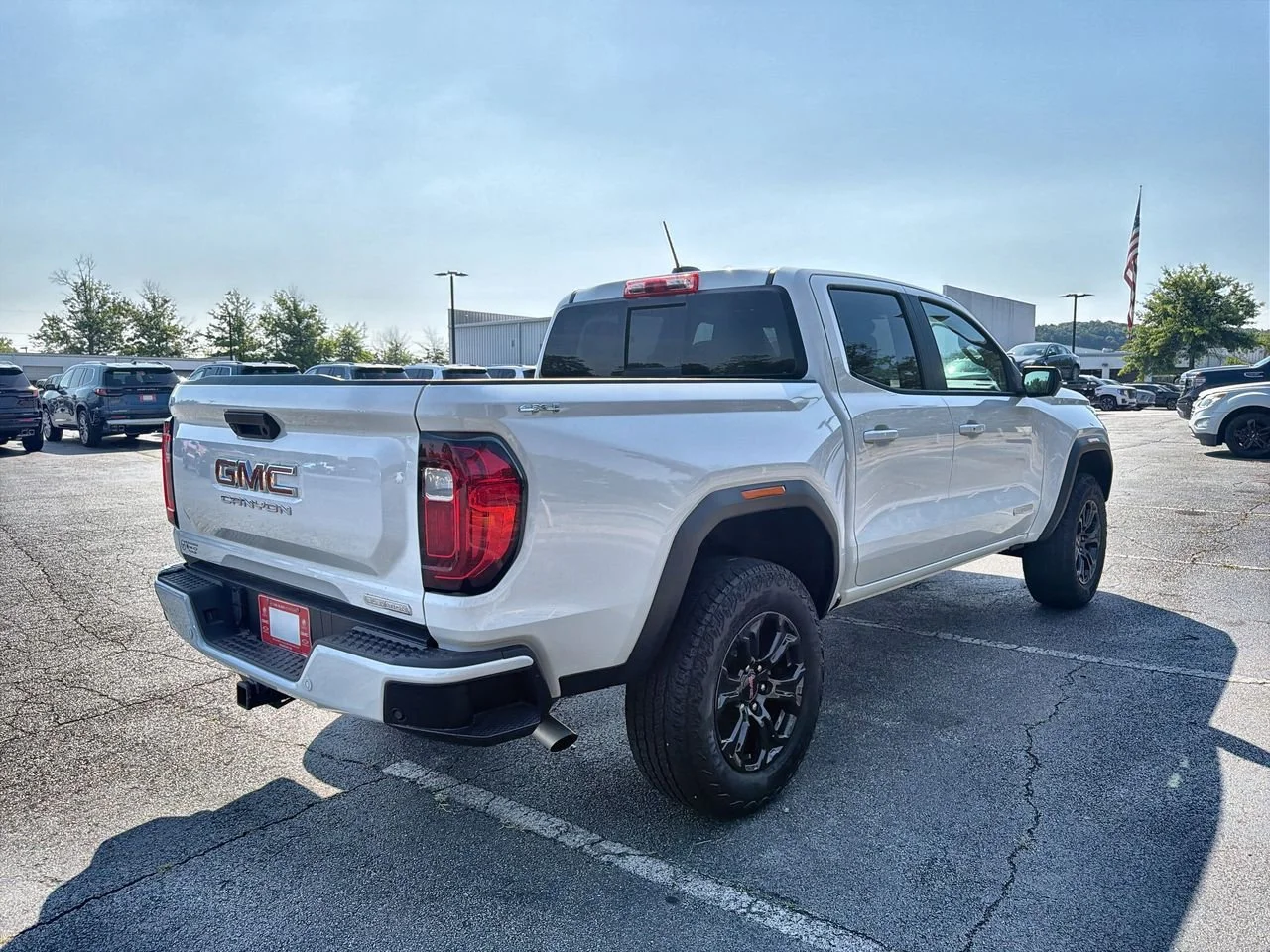 Used 2025 Summit White GMC Elevation image 8