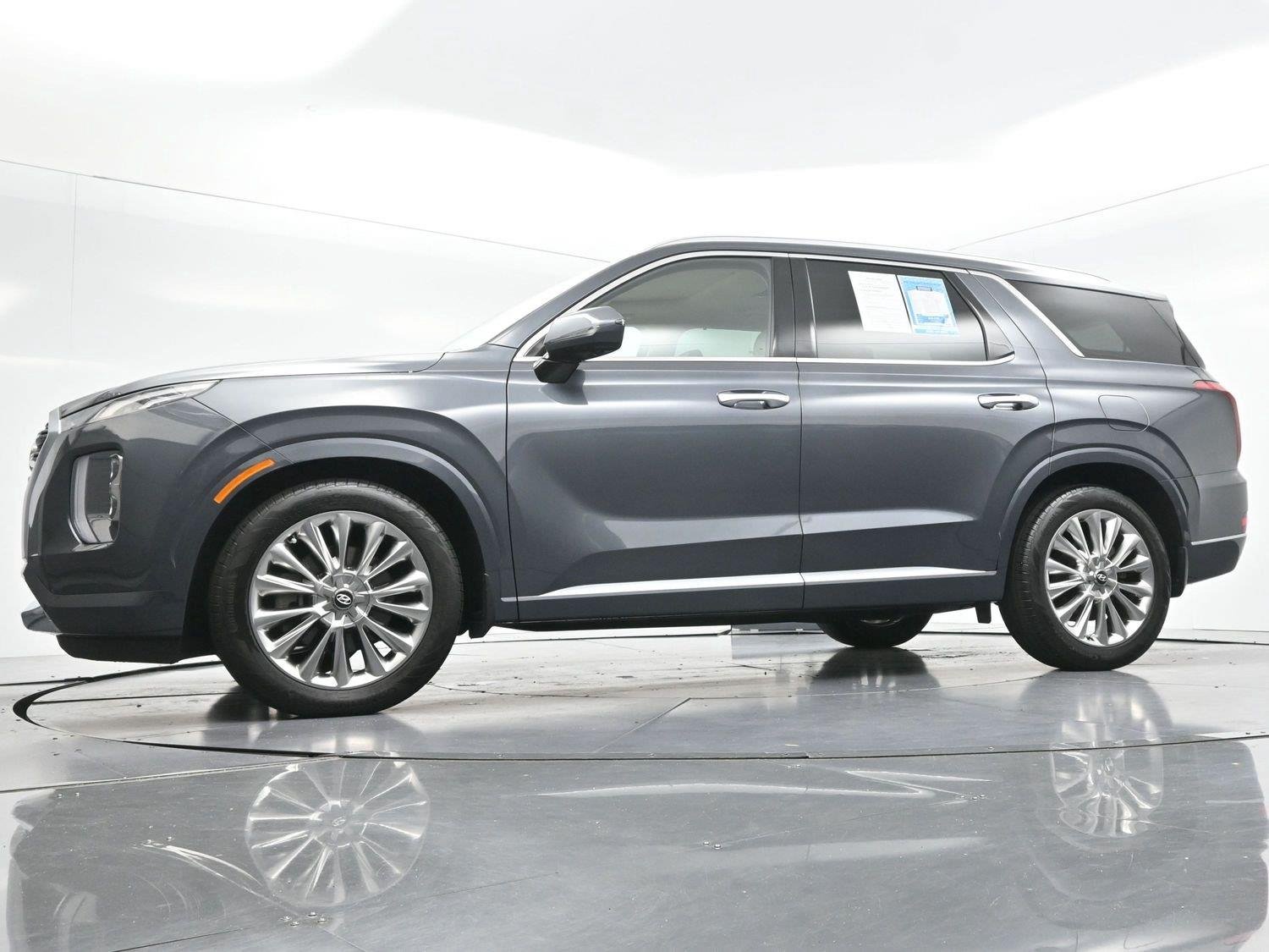 Used 2020 Steel Graphite Hyundai Limited image 56