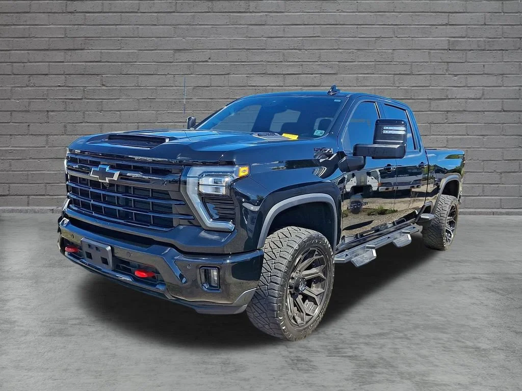 Used 2025 Black Chevrolet LTZ image 4