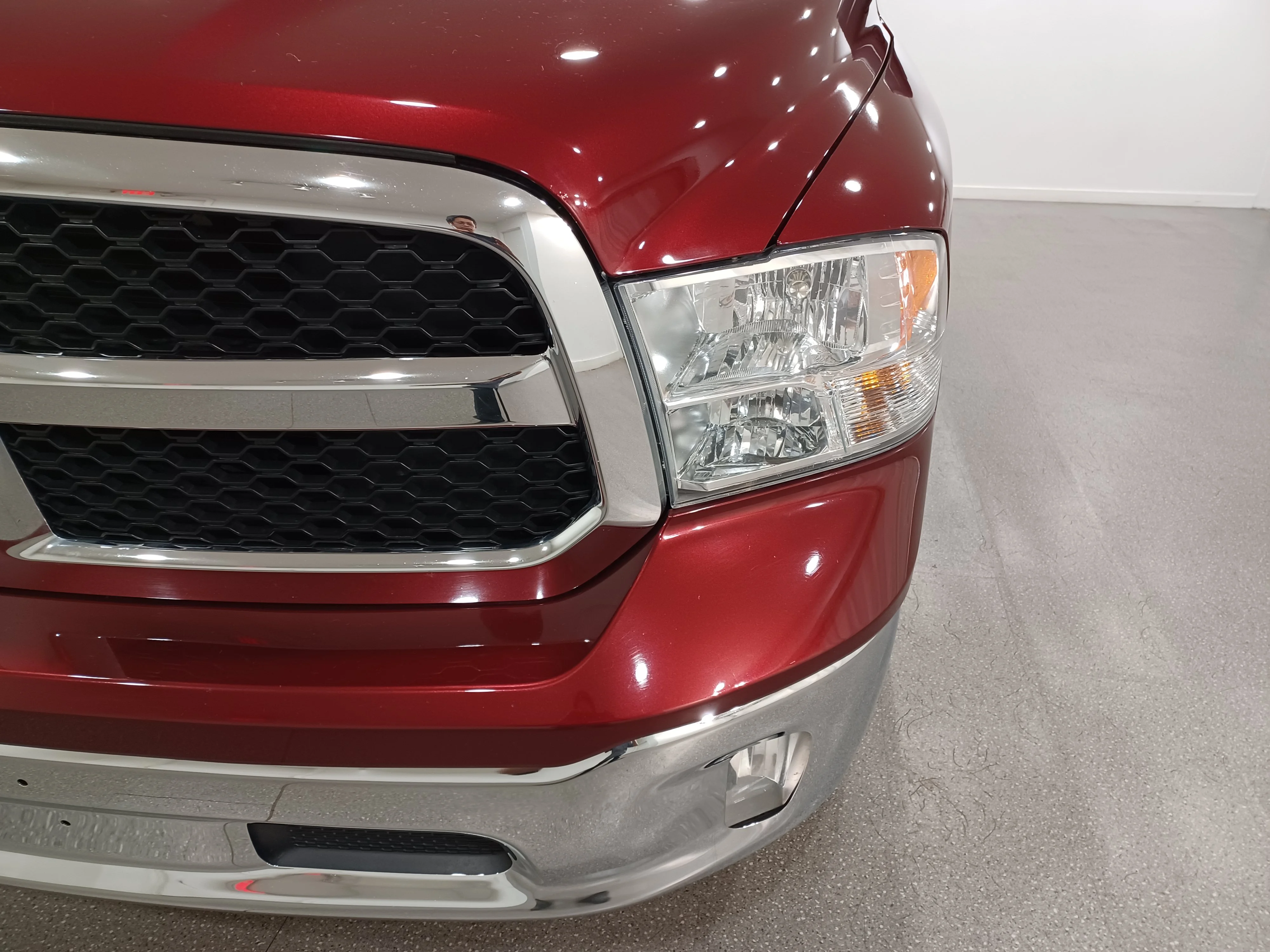 Used 2019 Red Pearl Ram ST 4x4*5ft 7in Box | 6 Pass | Velvet Red Pearl | Park Assist Camera | Tow Pkg image 5