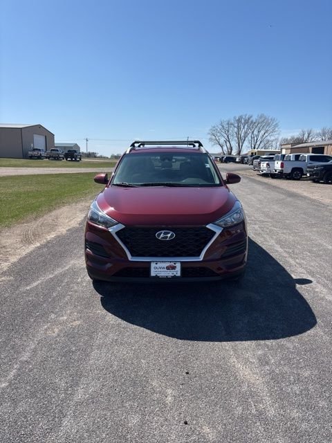 Used 2019 Red Hyundai Value image 2