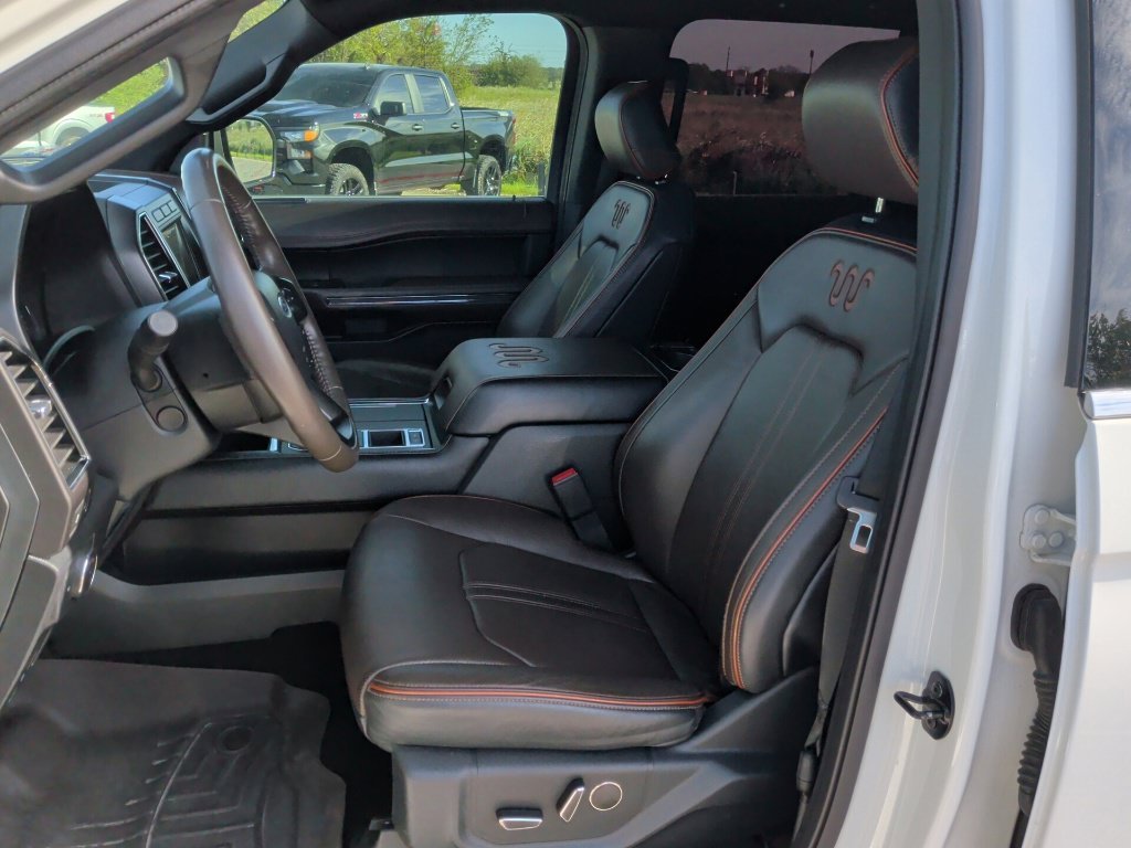 Used 2020 White Ford King Ranch image 13