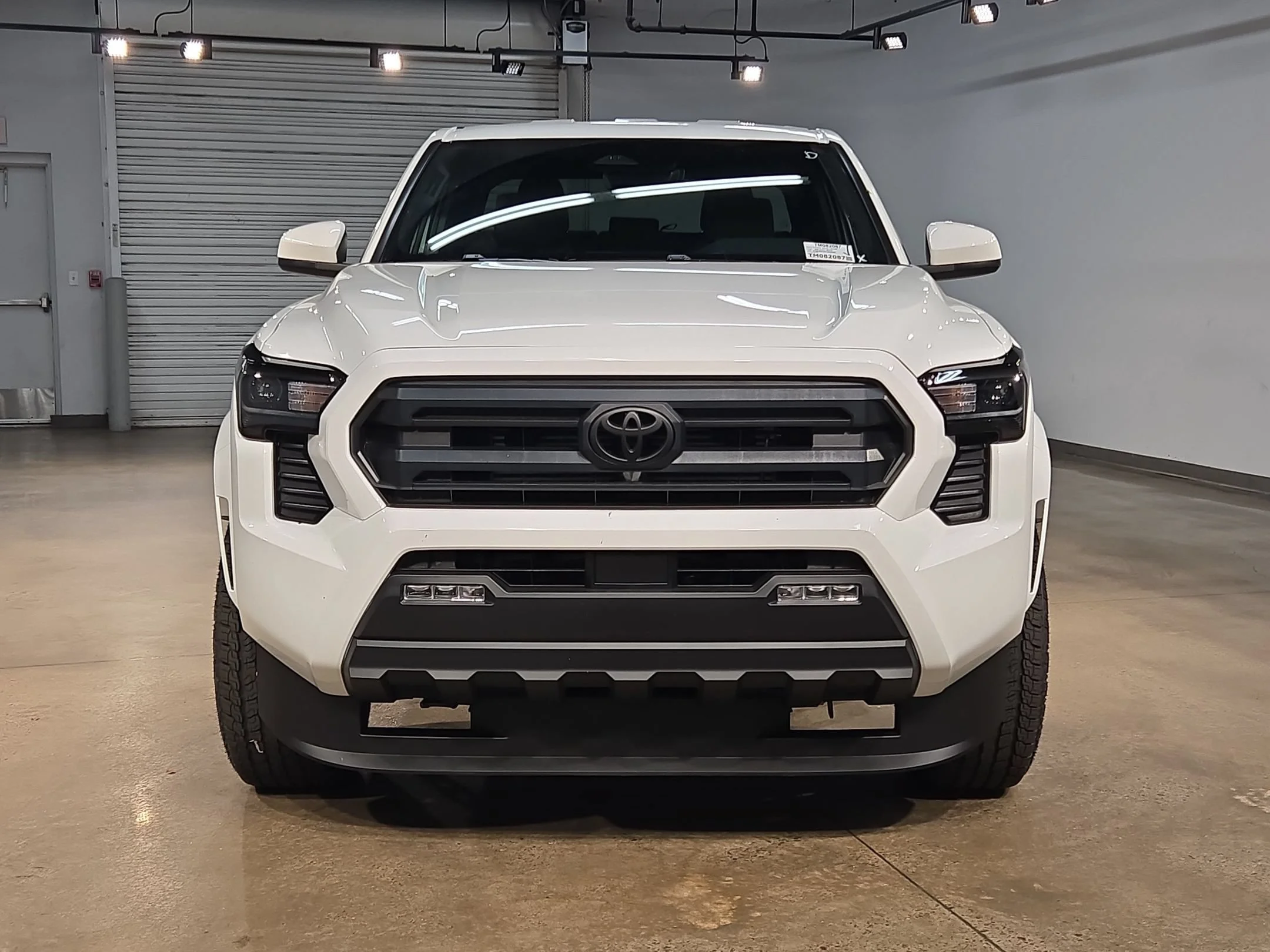 New 2026 Ice Cap Toyota SR5 image 2