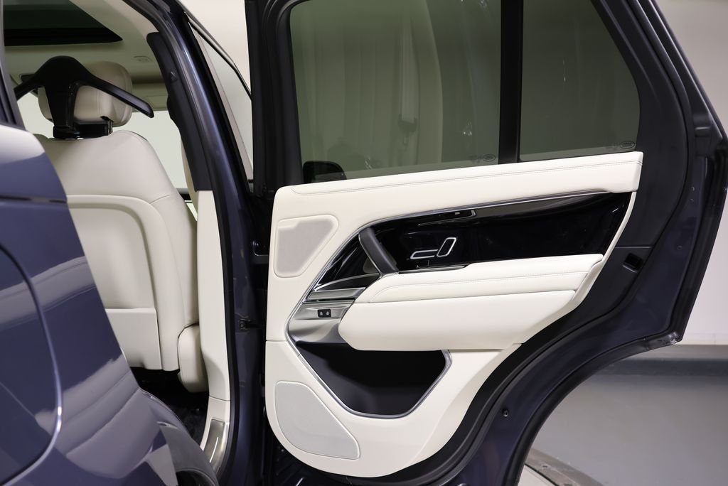 2026 Land Rover Range Rover SE - Photo 41