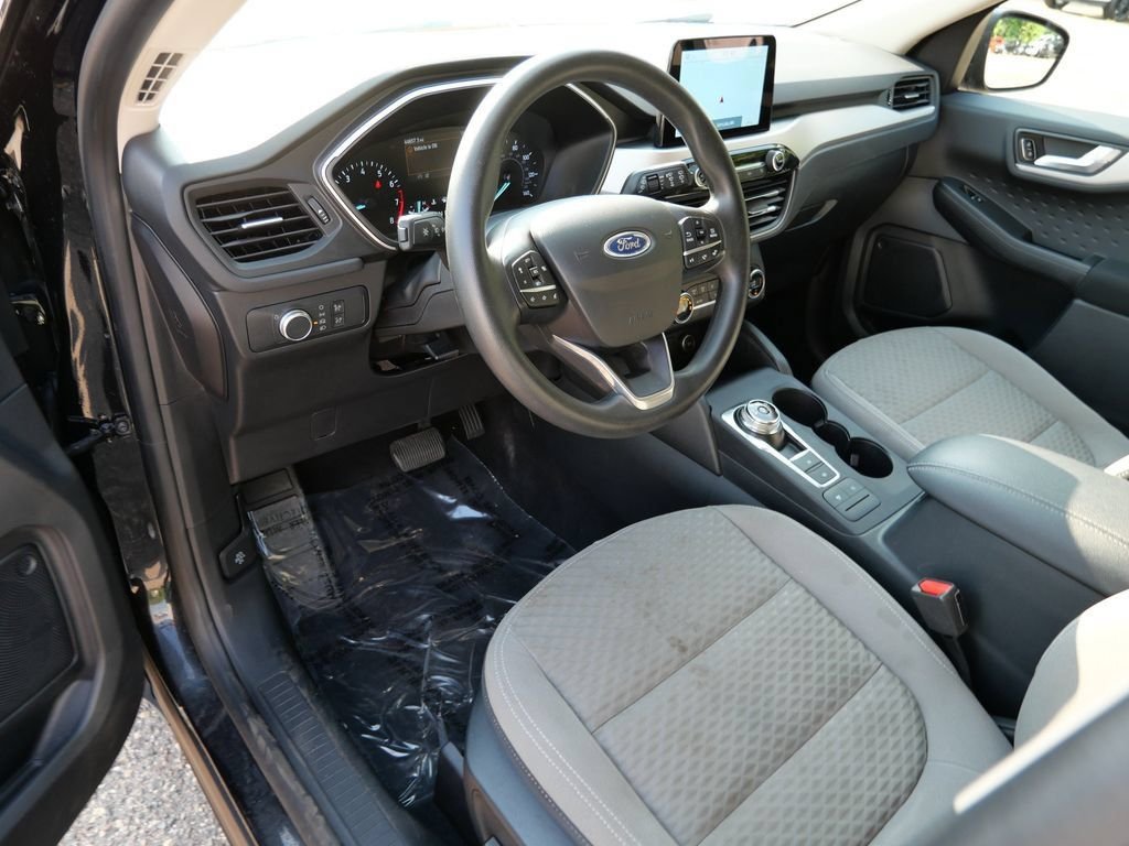 Certified Used 2020 Black Ford SE image 3