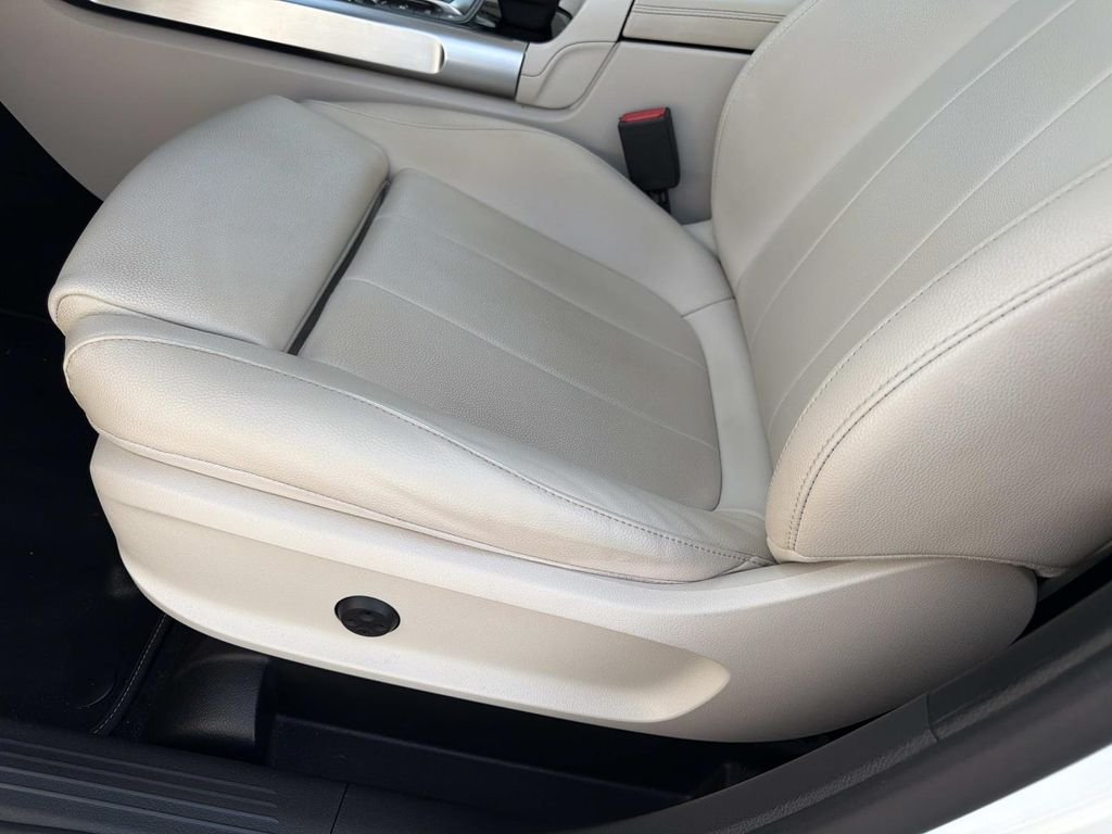Certified Used 2023 White Mercedes-Benz GLB 250 image 17