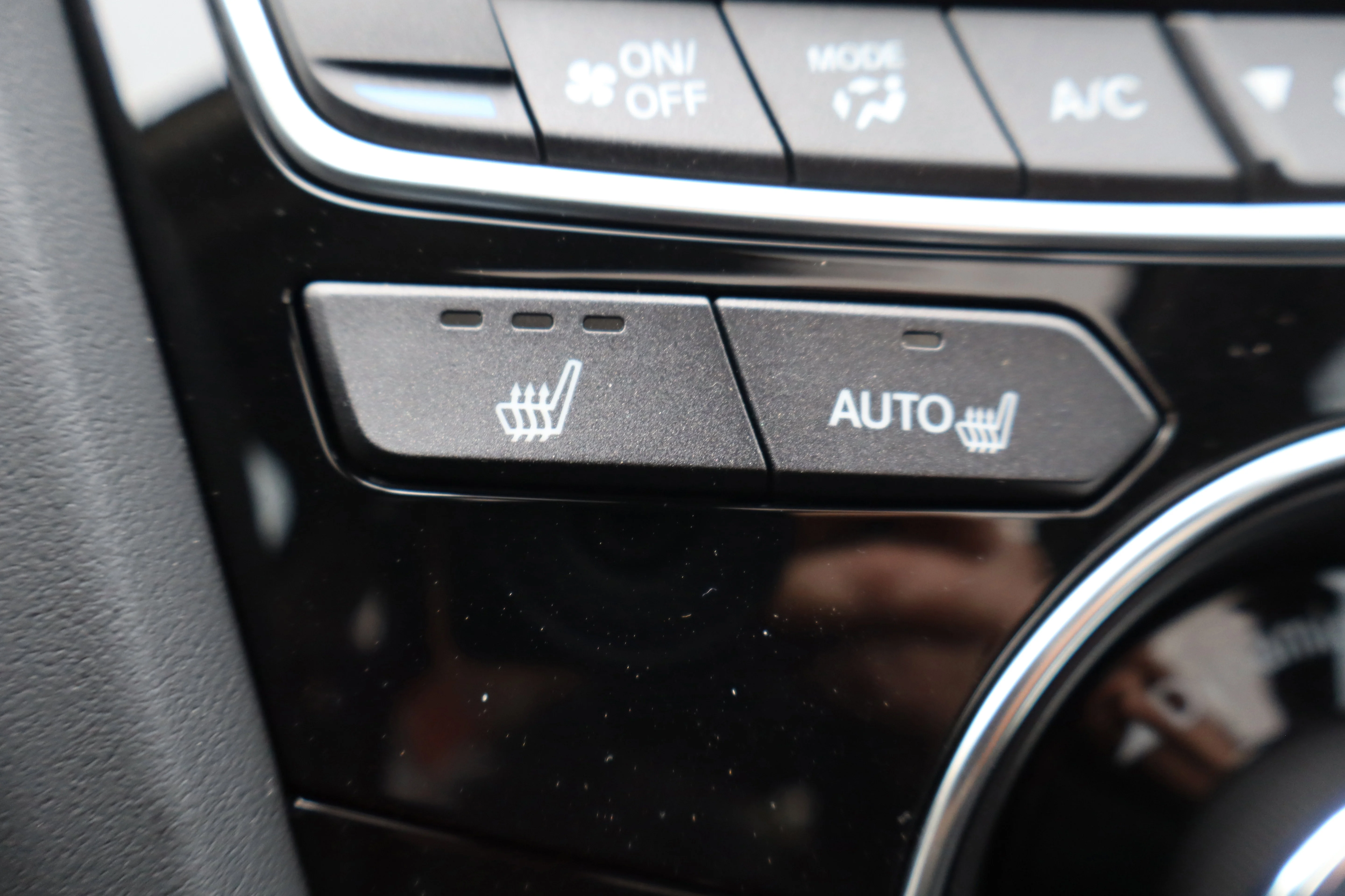 New 2026 Majestic Black Pearl Acura w/Technology Package image 18
