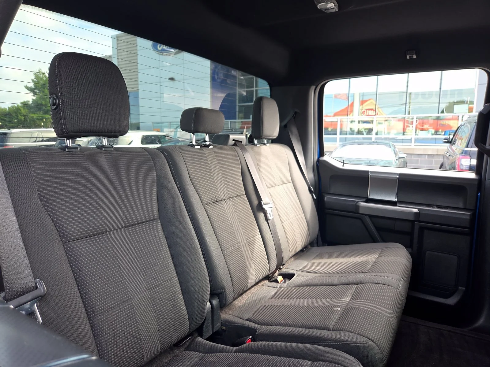 Used 2016 Blue Flame Metallic Ford XLT image 33