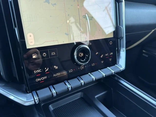 New 2026 Summit White GMC Elevation image 28