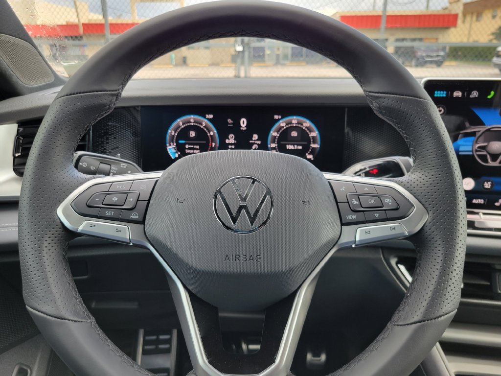 New 2026 Beige/tan Volkswagen SE R-Line Black image 14