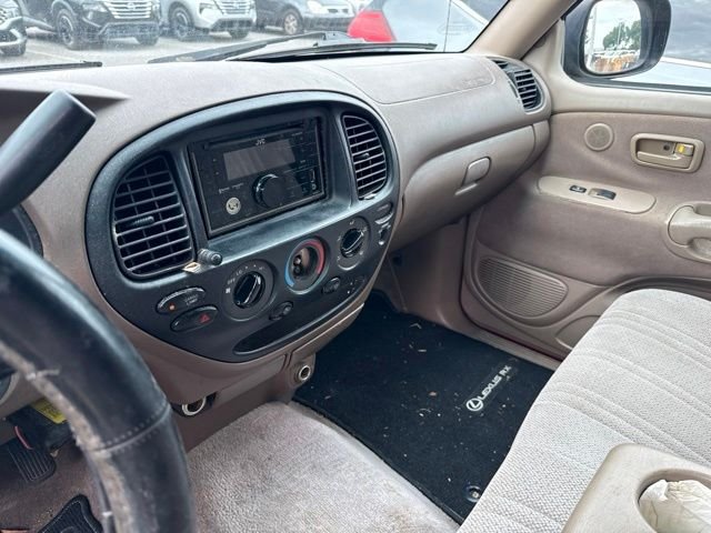 Used 2002 Red Toyota SR5 image 10