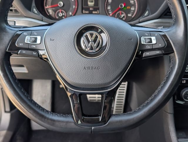 Used 2020  Volkswagen 2.0T R-Line image 5