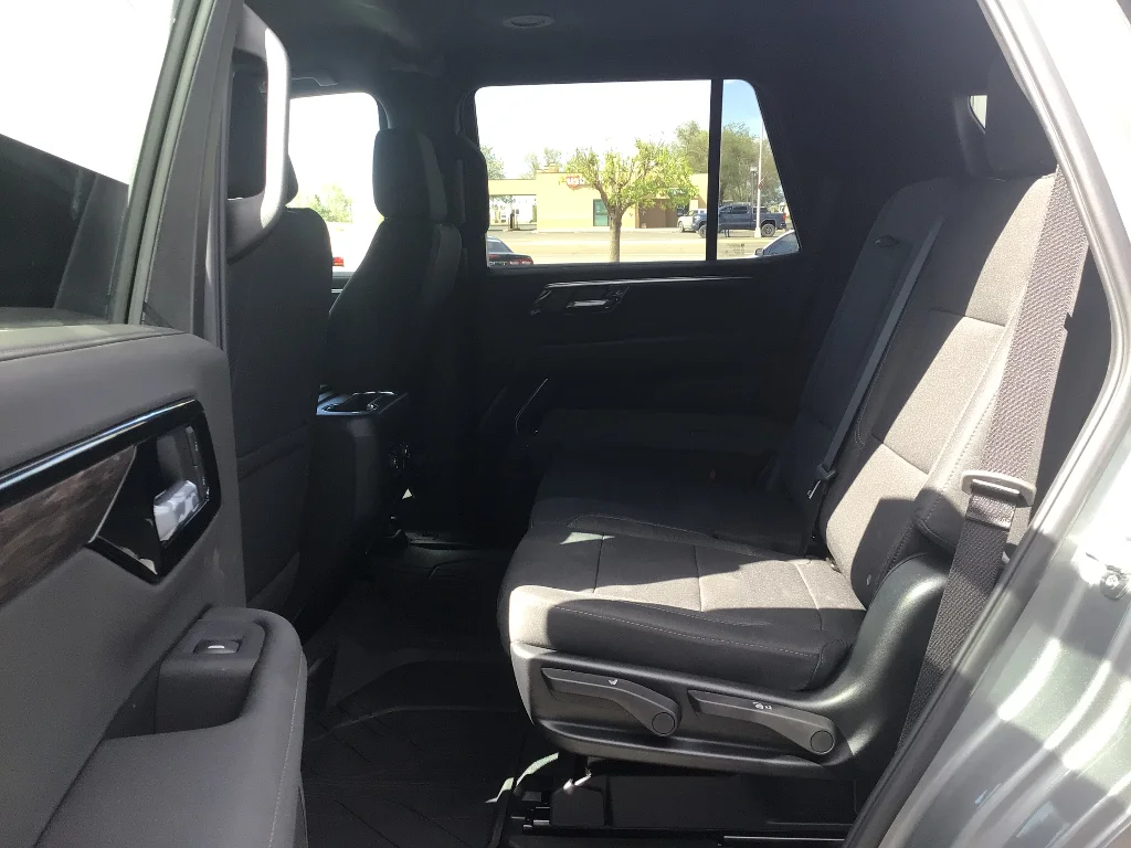 2026 Chevrolet Tahoe LS - Photo 10