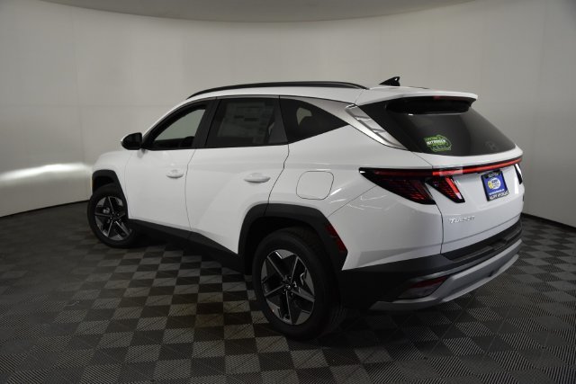 New 2026 White Hyundai SEL Premium AWD image 6