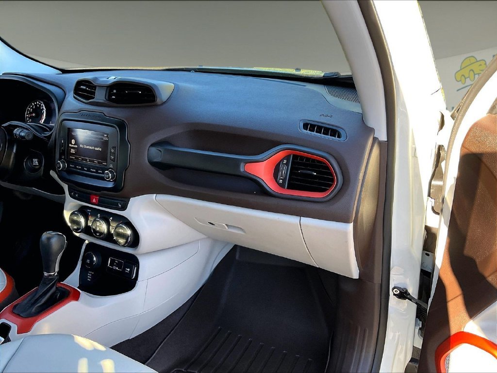 Used 2017 White Jeep Limited image 13