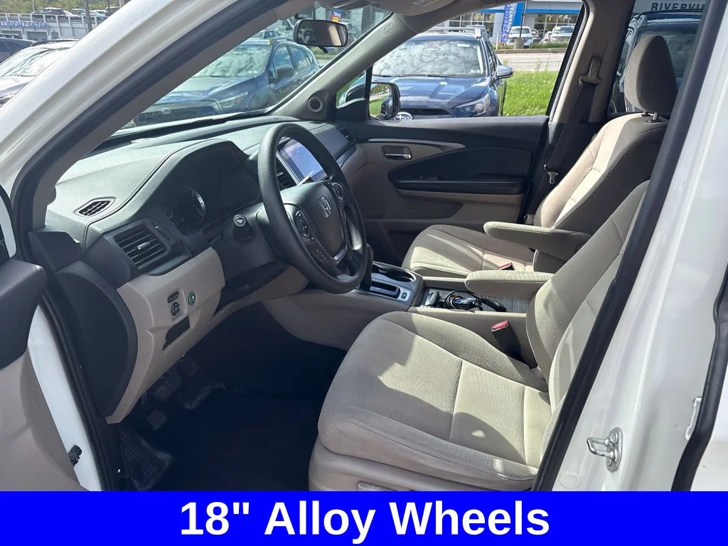 Used 2016  Honda EX image 15