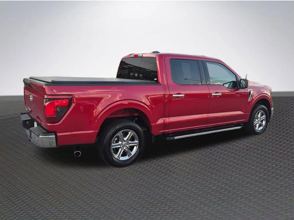 Certified Used 2025 Red Metallic Ford XLT image 4