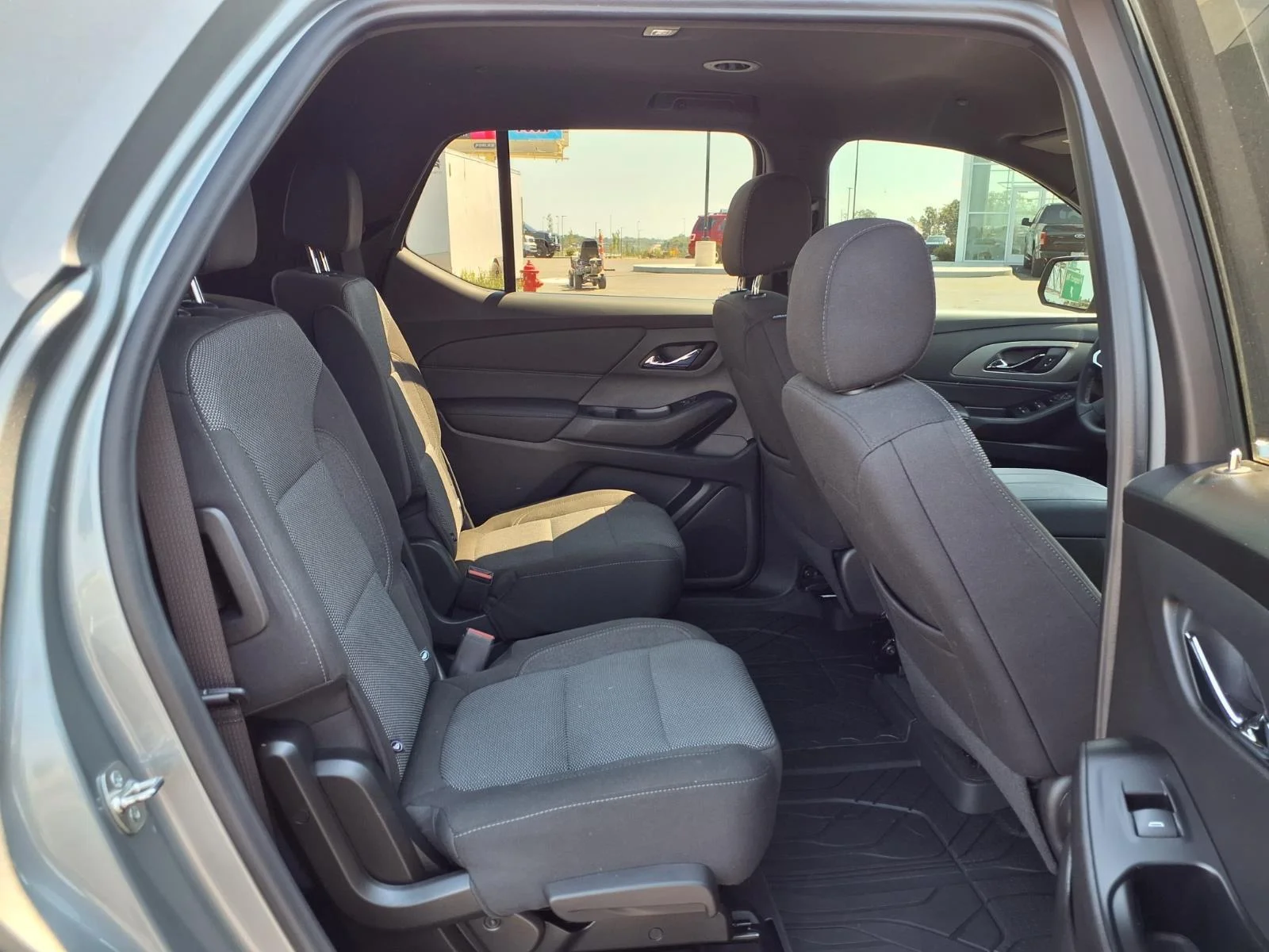 Used 2023 Sterling Gray Metallic Chevrolet LT Cloth image 28