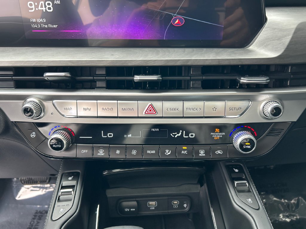Used 2023 White Kia EX X-Line image 19