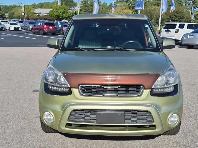 Used 2012 Green Kia Exclaim image 8