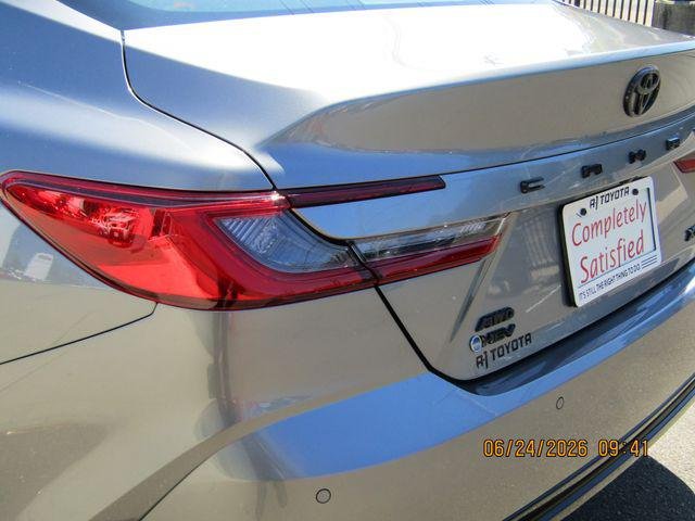 Certified Used 2025 PRECIOUS METAL Toyota  image 7