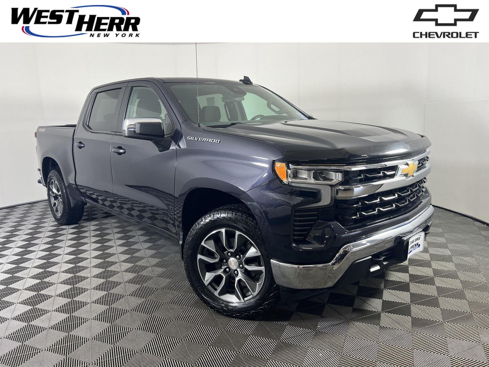 Used 2023 Ash Chevrolet LT image 1